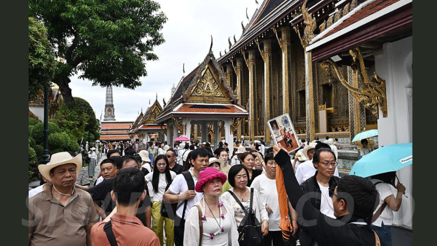 Thailand Welcomes 19.76 Million Tourists Despite 2.91% Decline