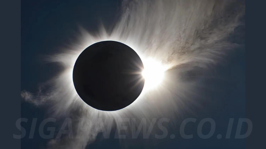 Total Solar Eclipse Turns European Skies Dark on August 12