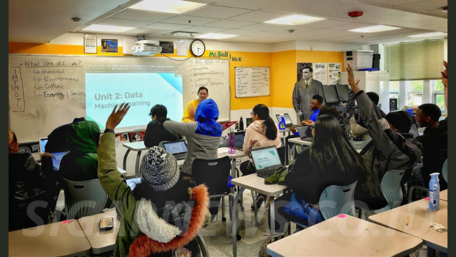 US Schools Shift From Banning AI to Teaching Students How to Use It