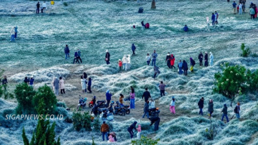 Why Are Foreign Travelers Looking for a Cooler Side of Indonesia?