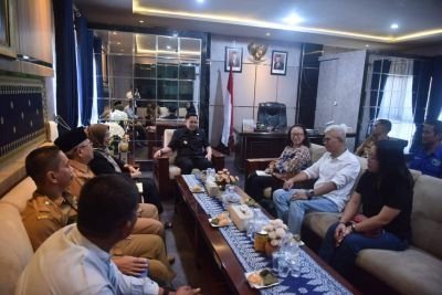 Pj Wako Fauzan Hasan Terima Audiensi Tim World Bank Program National Urban Water Supply